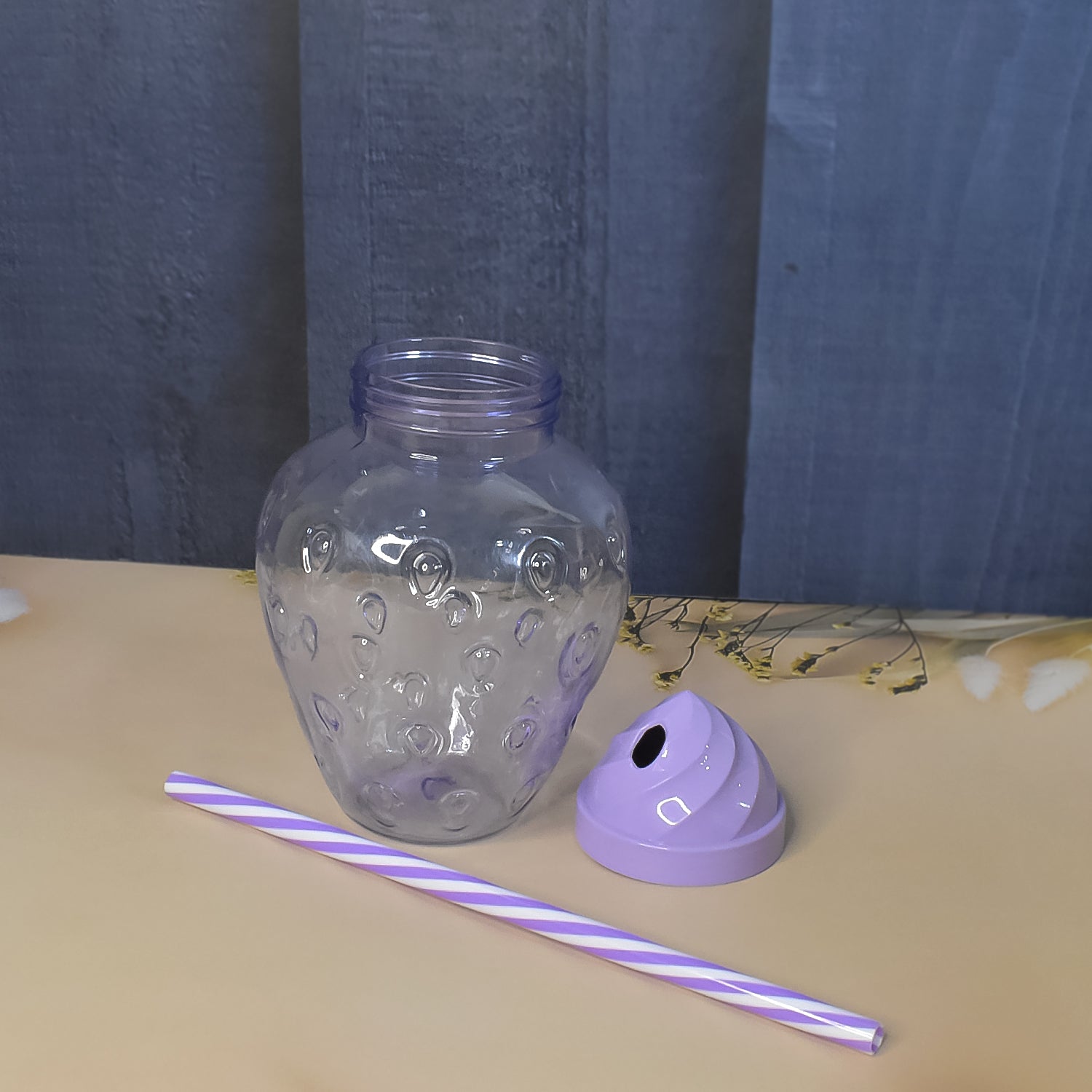Single Plastic Drinking Cup  Durable Lightweight And Easy To Use (1 Pc) Single Plastic Drinking Cup  Durable Lightweight And Easy To Use (1 Pc)